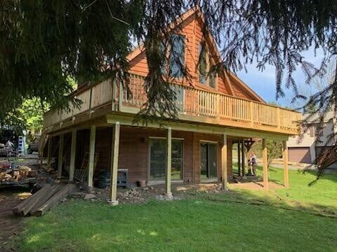 Doyle's Construction project photo from Decks, Porches, and Exterior Carpentry 4